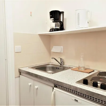 Moderne A Aix-les-bains, Proche Centre-ville Et Thermes, Avec Balcon Et Fibre Optique ! - Fr-1-555-37 *